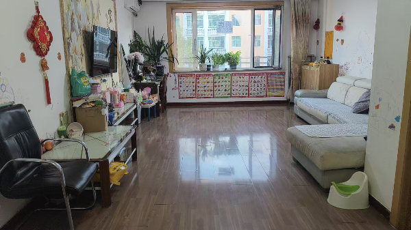 出售旭日小区房子
